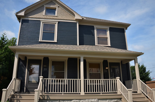 Modest townhome in neighborhood